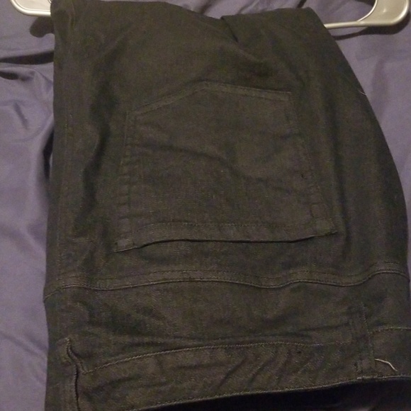 Jean capris - Picture 1 of 2